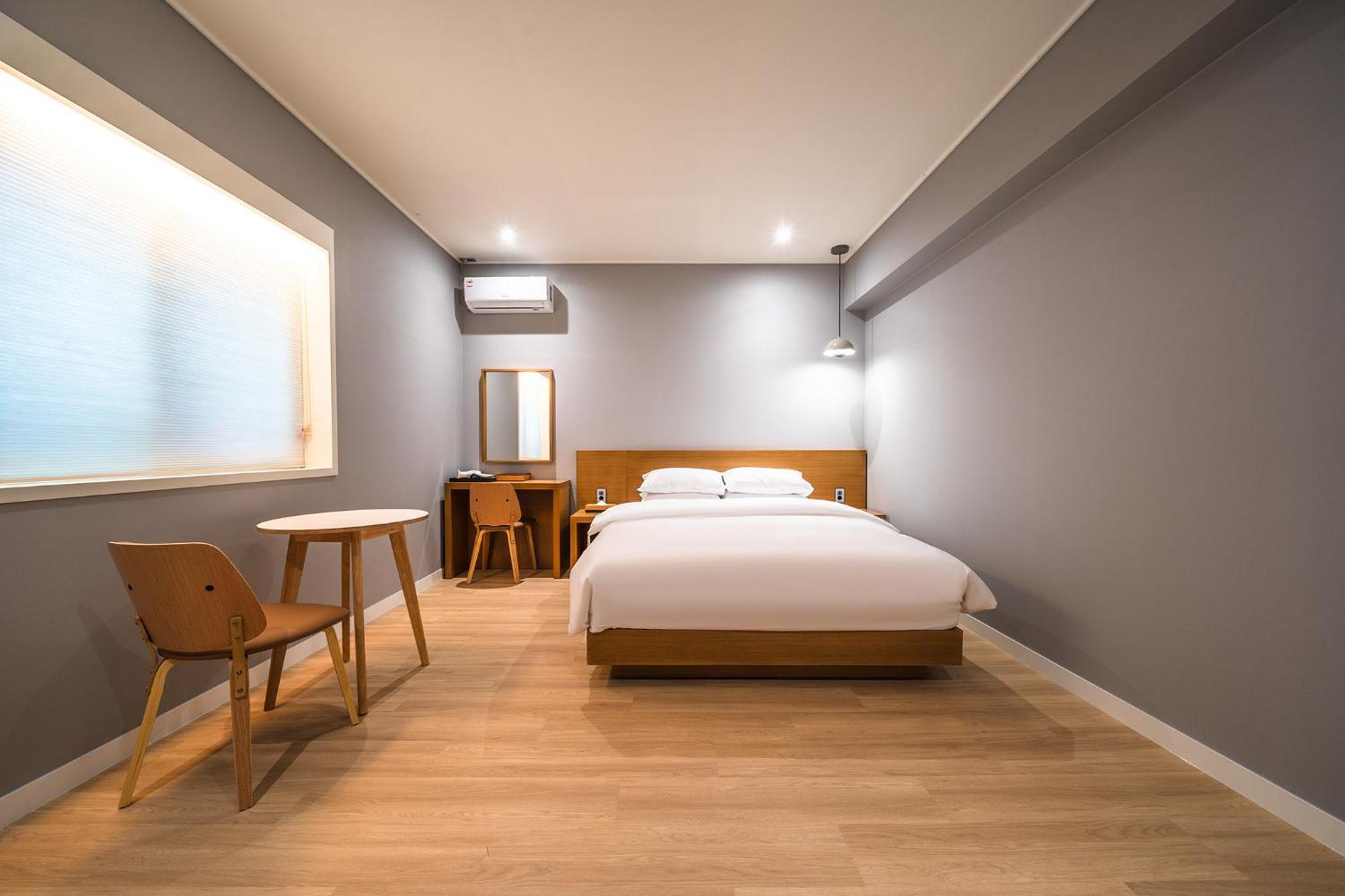 Mono Hotel Suwon Exterior photo